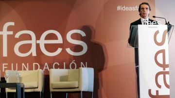 Aznar: Cataluña necesita una alternativa amplia frente al independentismo