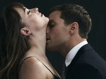 Dakota Johnson y Jamie Dornan en 'Cincuenta sombras' Dakota Johnson y Jamie Dornan en 'Cincuenta sombras'
