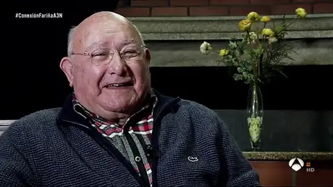 El narco Manuel Charlín, preocupado por ser recordado como un padre maltratador, recuerda otras agresiones: "Le dieron ostias hasta en el carnet de identidad" El narco Manuel Charlín, preocupado por ser recordado como un padre maltratador, recuerda otras agresiones: "Le dieron ostias hasta en el carnet de identidad"