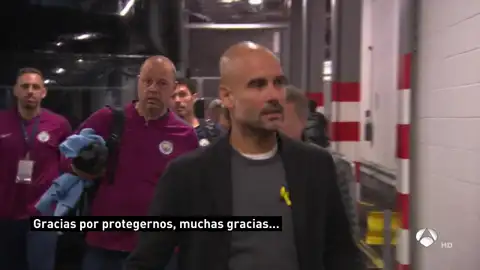 Guardiola habla con la Policía en Anfield Guardiola habla con la Policía en Anfield