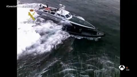 Así fueron las impresionantes persecuciones de la Guardia Civil a los narcos gallegos en el mar Así fueron las impresionantes persecuciones de la Guardia Civil a los narcos gallegos en el mar