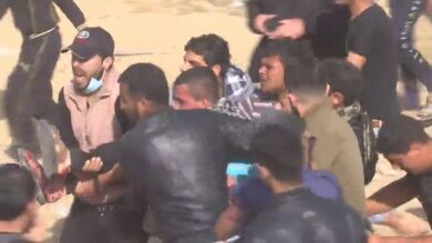 Nueve palestinos muertos y cientos de heridos por disparos de las fuerzas de Israel en Gaza