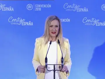 Cifuentes insiste a su llegada a la Convención del PP en que no ha mentido "absolutamente en nada" Cifuentes insiste a su llegada a la Convención del PP en que no ha mentido "absolutamente en nada"