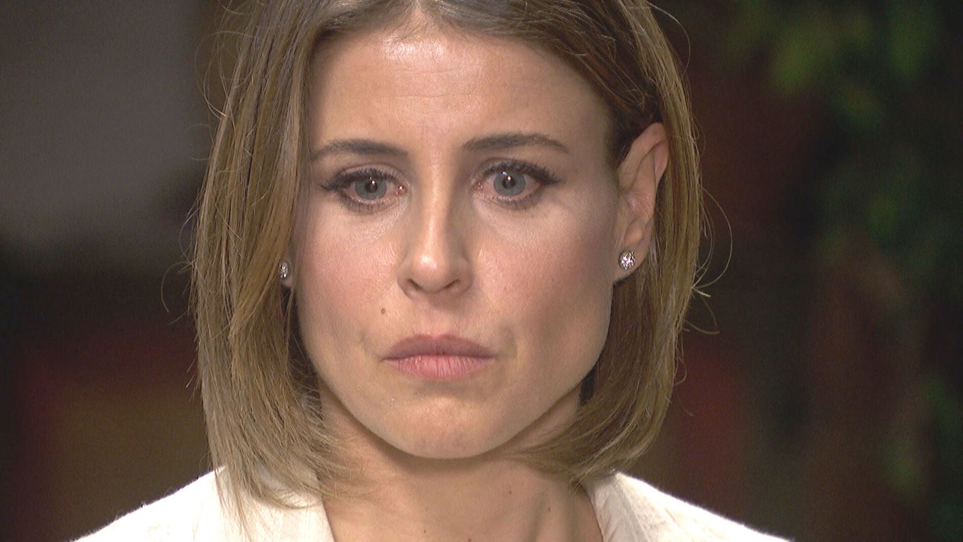 Adela recibe una dura amenaza de P&eacute;rez de Ayala