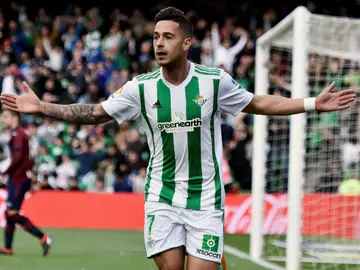 Sergio León celebra un gol Sergio León celebra un gol