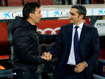 Valverde saluda a Garitano