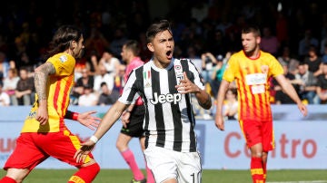 Dybala celebrando un gol al Benevento