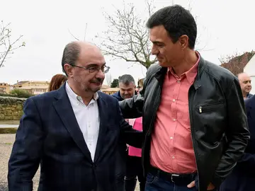 Pedro Sánchez, con Javier Lambán Pedro Sánchez, con Javier Lambán