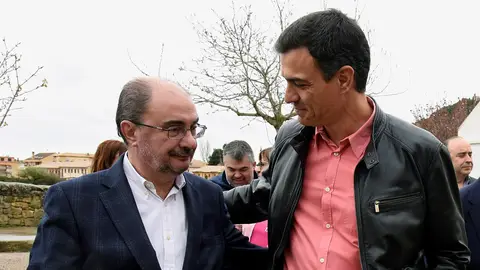 Pedro Sánchez, con Javier Lambán Pedro Sánchez, con Javier Lambán