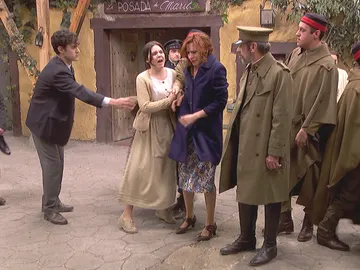 Fe, a punto de ser arrestada por los hombres de Pérez de Ayala Fe, a punto de ser arrestada por los hombres de Pérez de Ayala