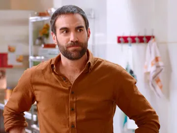 Iñaki, dispuesto a vender el bar de la clínica Híspalis Iñaki, dispuesto a vender el bar de la clínica Híspalis