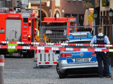 La policía alemana en la zona del atropello múltiple en Münster La policía alemana en la zona del atropello múltiple en Münster