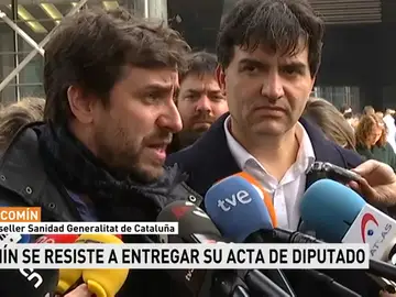 Comín recuerda que una sola renuncia al escaño "no resuelve nada", por lo que es la "última alternativa" de ERC Comín recuerda que una sola renuncia al escaño "no resuelve nada", por lo que es la "última alternativa" de ERC