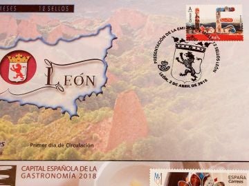 Correos ilustra por error un sello dedicado a León con la catedral de Burgos