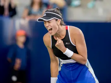 Muguruza celebra su título en Monterrey Muguruza celebra su título en Monterrey