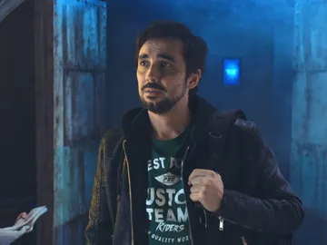 Rafita se marcha del ‘Cuerpo de Élite’ llevándose los bonitos recuerdos de Berta Rafita se marcha del ‘Cuerpo de Élite’ llevándose los bonitos recuerdos de Berta