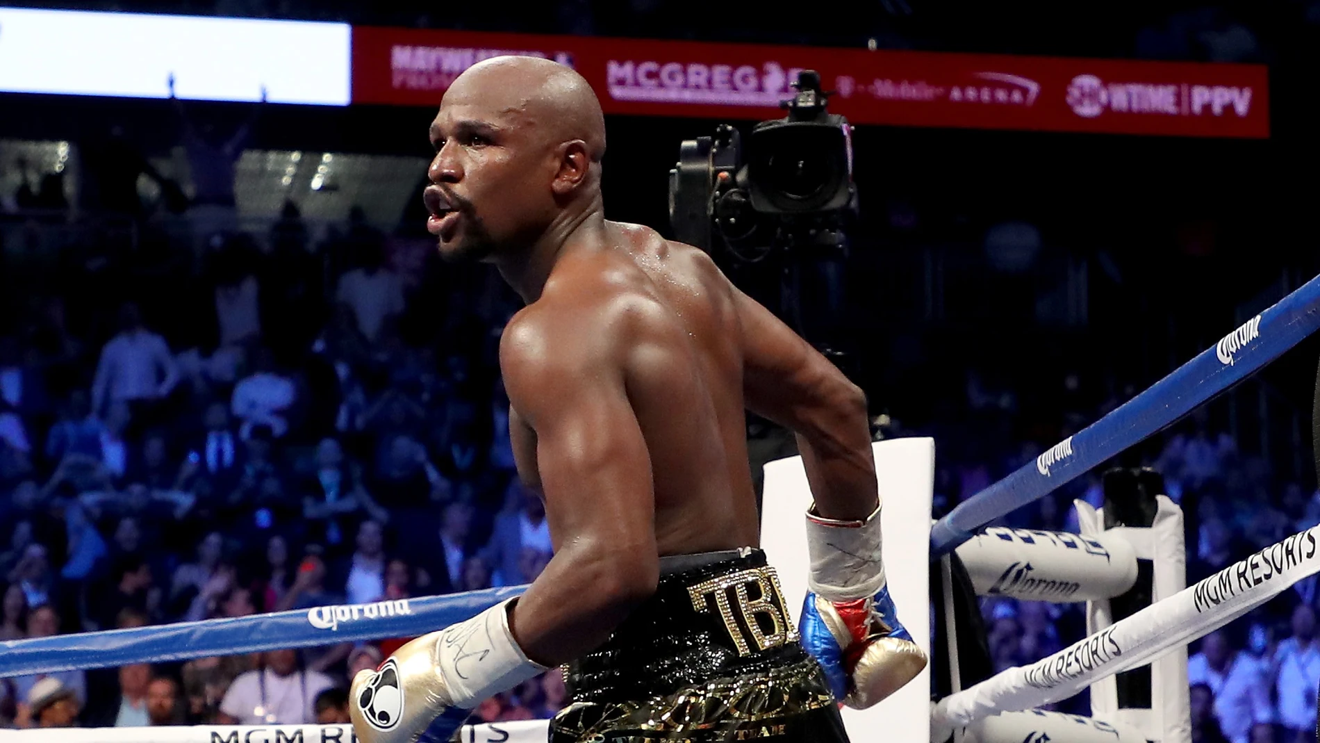 Mayweather, durante su combate contra McGregor Mayweather, durante su combate contra McGregor