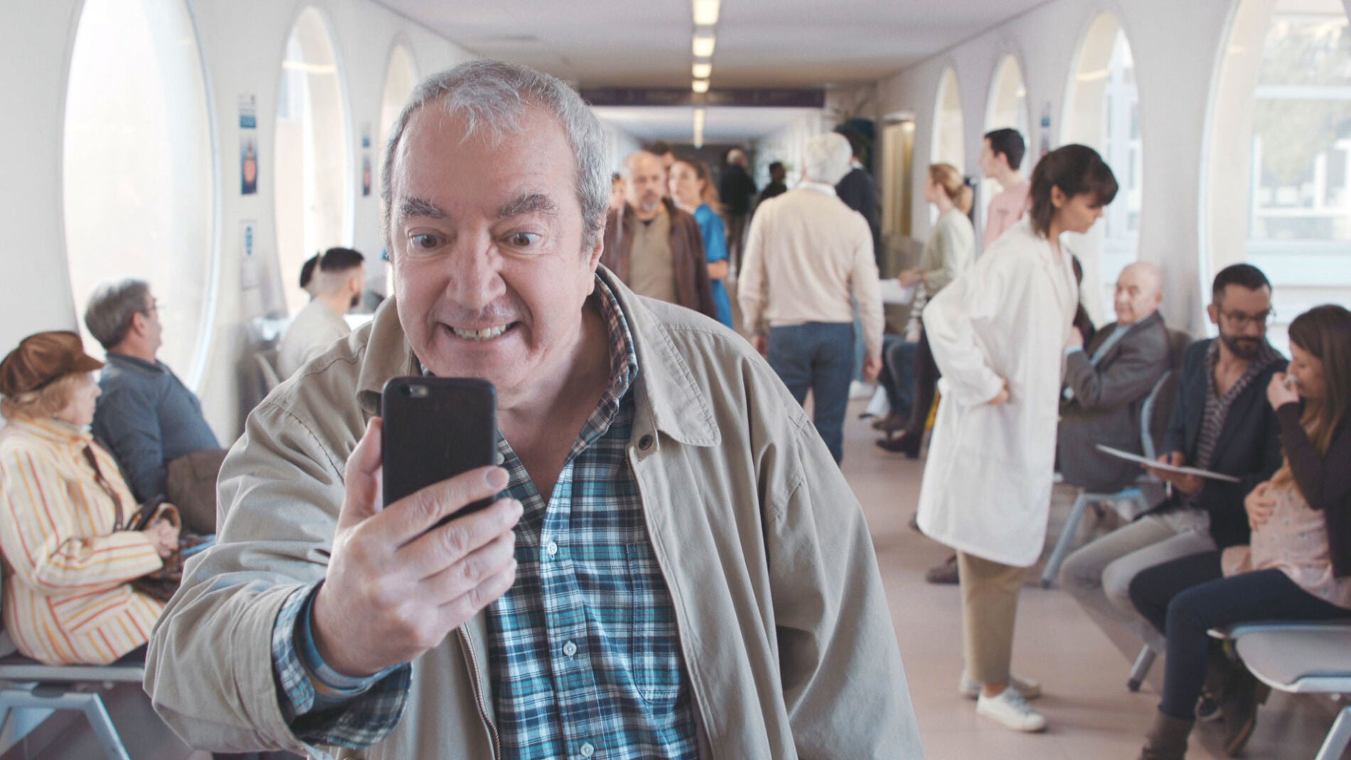 La nefasta gesti&oacute;n de la Seguridad Social, causante del virus mortal