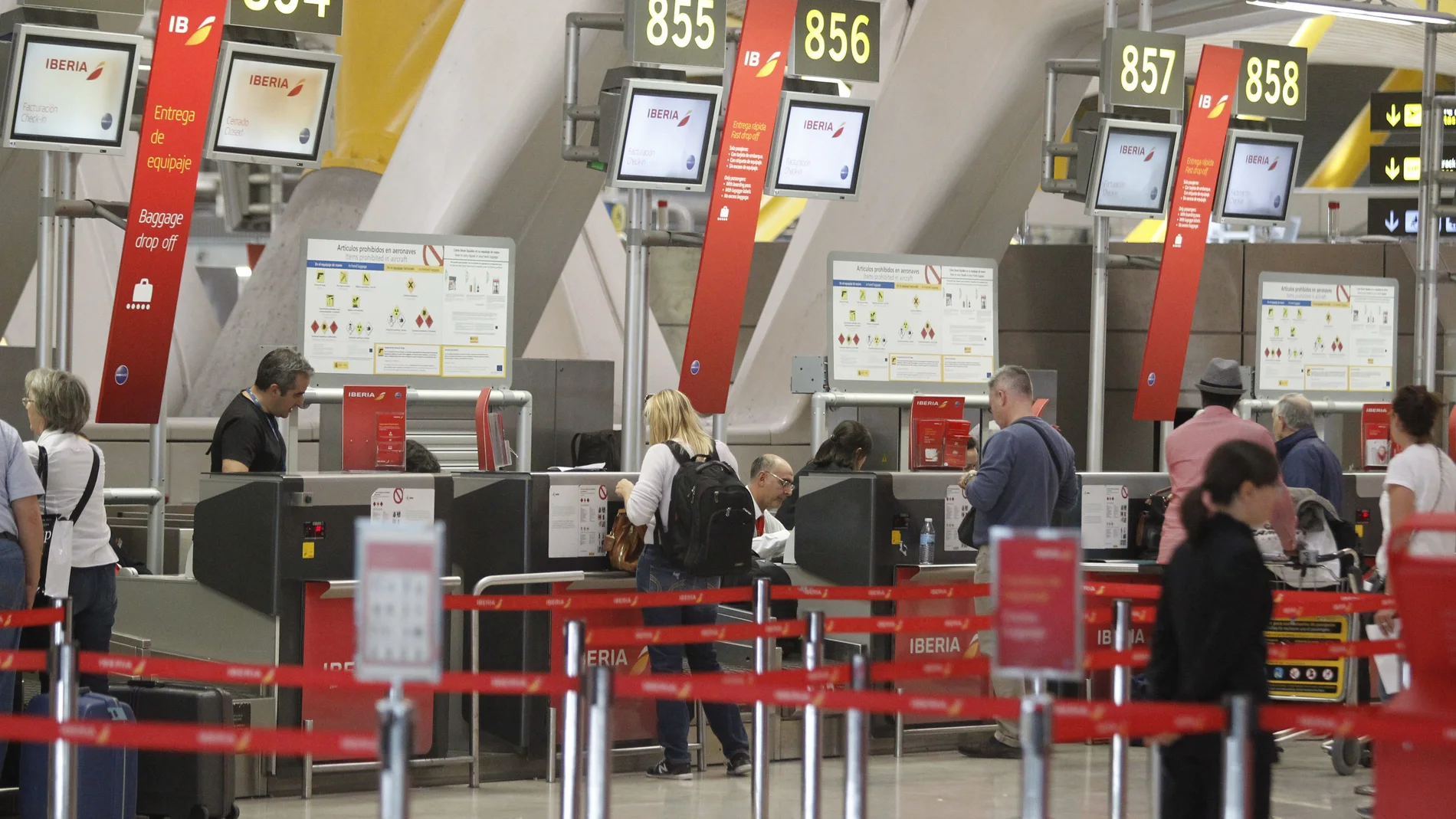 Eurocontrol alerta a aerolíneas de posibles ataques aéreos a Siria Eurocontrol alerta a aerolíneas de posibles ataques aéreos a Siria