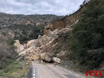 Deslizamiento de rocas Deslizamiento de rocas
