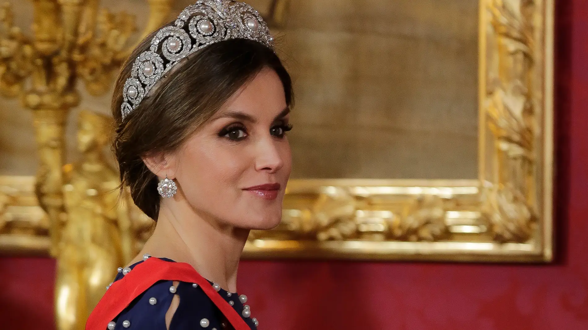 La reina Letizia con la tiara Cartier 