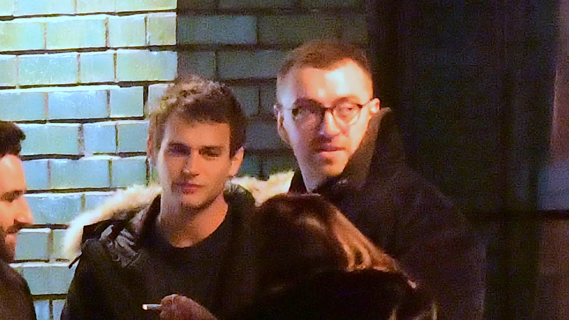 Sam Smith y Brandon Flynn