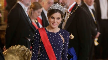 La reina Letizia durante la recepción de invitados