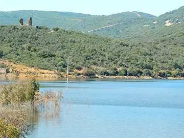 Embalse de Torre de Abraham Embalse de Torre de Abraham