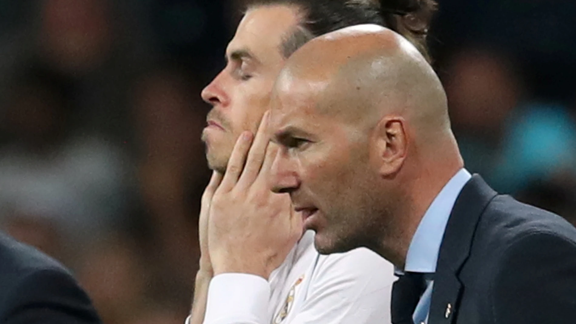Zidane, con Bale a su lado Zidane, con Bale a su lado
