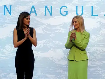 La Reina Letizia junto a la presidenta de la Comunidad de Madrid, Cristina Cifuentes La Reina Letizia junto a la presidenta de la Comunidad de Madrid, Cristina Cifuentes