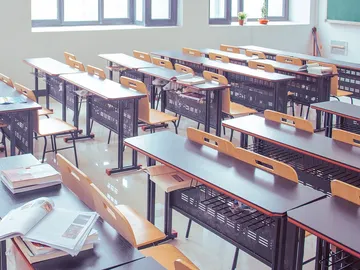 Aulas vacías Aulas vacías