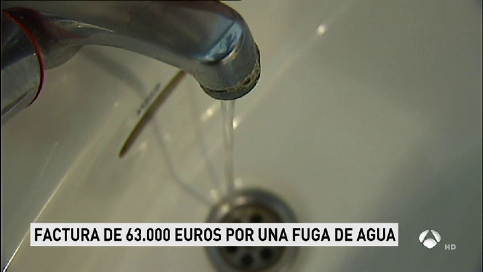 Indignación en un edificio de oficinas tras recibir una factura de 63.000 euros por una fuga de agua