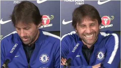 Conte recibe la llamada de su mujer en rueda de prensa Conte recibe la llamada de su mujer en rueda de prensa