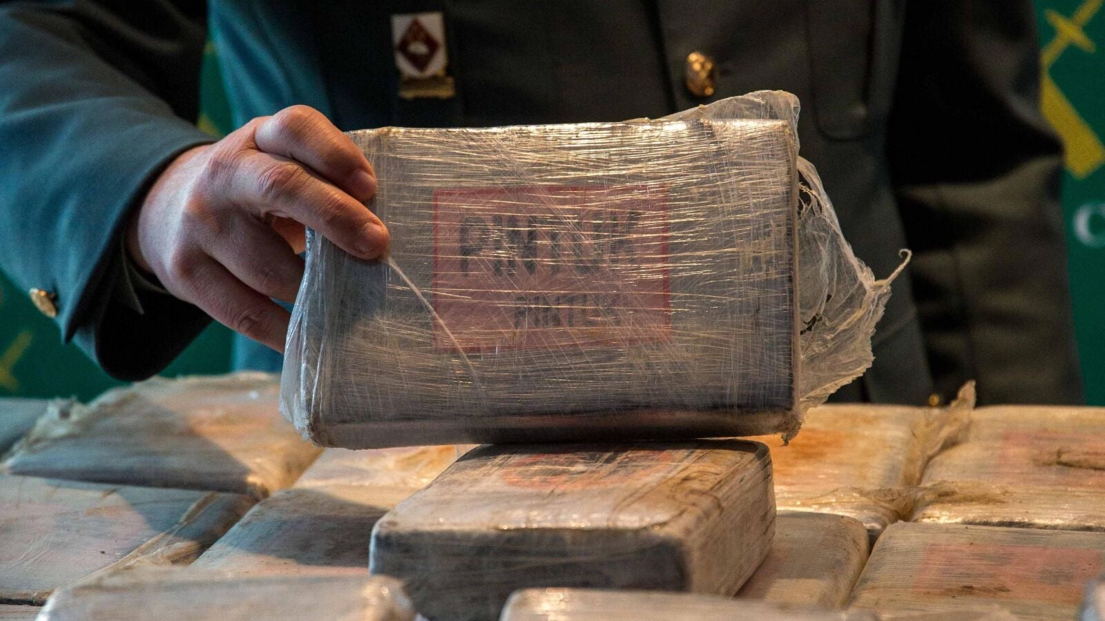 Encuentran en el puerto de Valencia dos contenedores con 325kg de cocaína procedentes de Chile