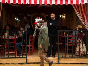 Una caseta de la Feria de Abril de Sevilla Una caseta de la Feria de Abril de Sevilla