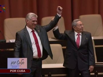 Miguel Díaz-Canel y Raúl Castro