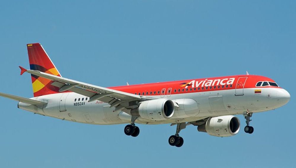Un avión de la aerolínea Avianca