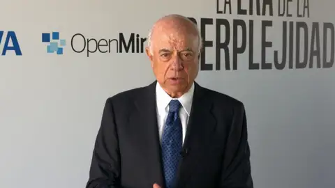 Francisco González: “Necesitamos leyes que den a las personas más derechos y control sobre sus datos” Francisco González: “Necesitamos leyes que den a las personas más derechos y control sobre sus datos”
