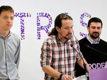 laSexta Noticias 20:00 (19-04-18) Iglesias: "Confío en Íñigo Errejón", y lo respalda como candidato laSexta Noticias 20:00 (19-04-18) Iglesias: "Confío en Íñigo Errejón", y lo respalda como candidato