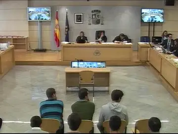 Un guardia declara que el Teniente agredido "tenía golpes por todos los lados" Un guardia declara que el Teniente agredido "tenía golpes por todos los lados"