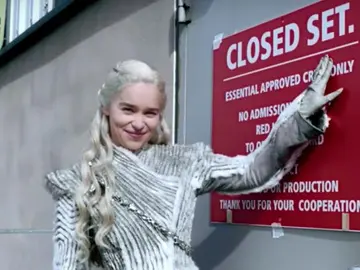 Emilia Clarke te invita a 'Juego de Tronos' Emilia Clarke te invita a 'Juego de Tronos'