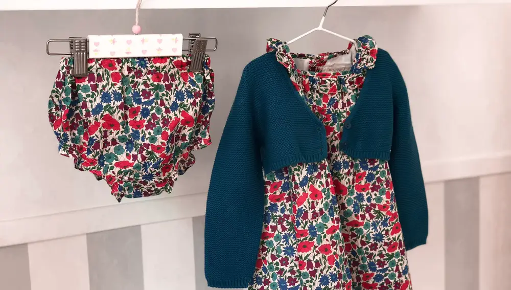 Los vestidos abrigados dejan sitio ya a los conjuntos más primaverales Los vestidos abrigados dejan sitio ya a los conjuntos más primaverales