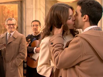 María e Ignacio, una pareja que grita su amor a los cuatro vientos María e Ignacio, una pareja que grita su amor a los cuatro vientos