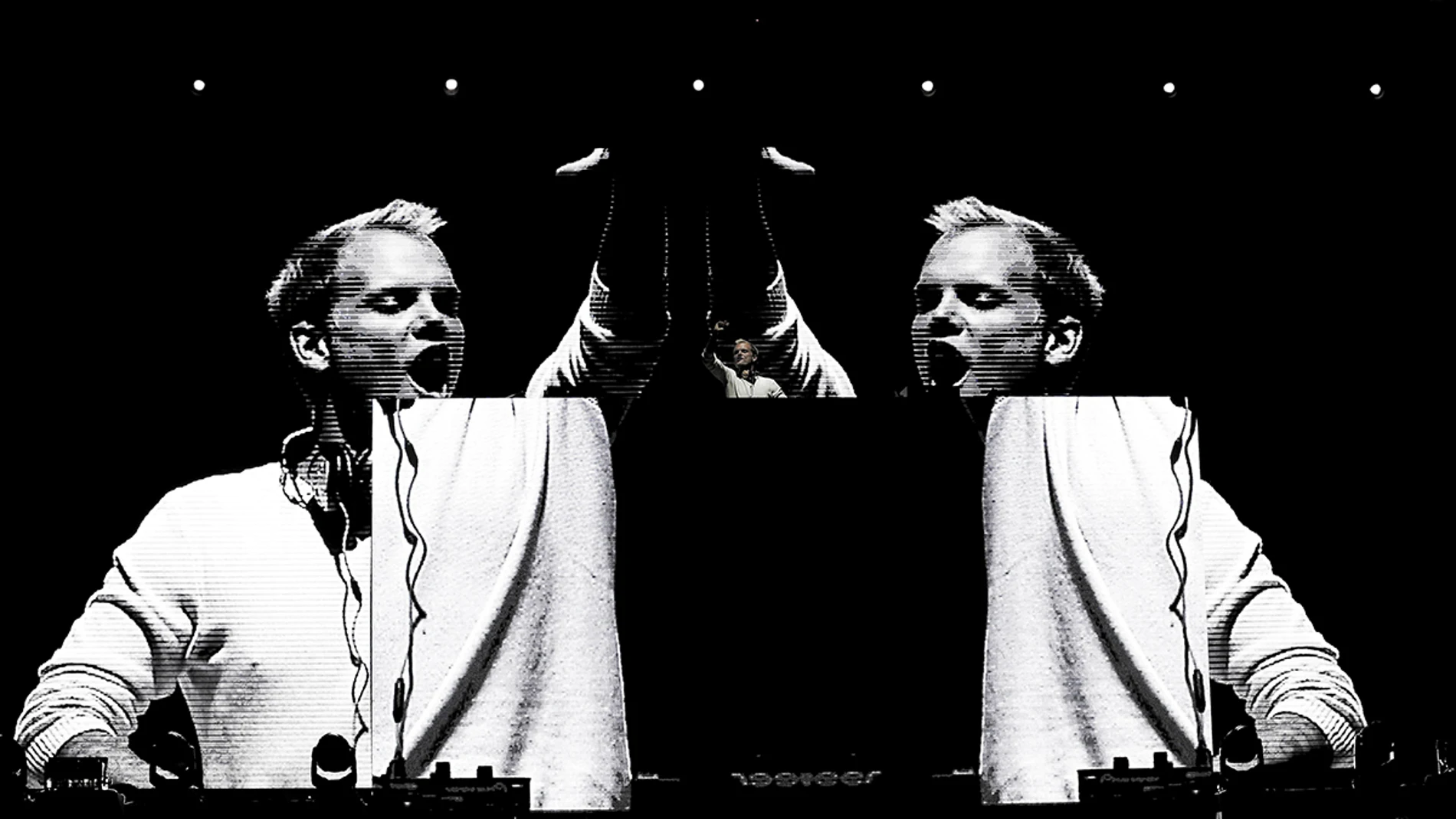 Imagen de archivo de DJ Avicii en un concierto en Portugal Imagen de archivo de DJ Avicii en un concierto en Portugal