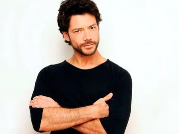 Álvaro Morte Álvaro Morte