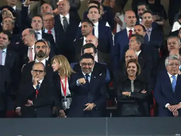 Bartomeu, en el palco del Metropolitano durante la final de la Copa del Rey Bartomeu, en el palco del Metropolitano durante la final de la Copa del Rey