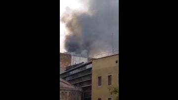 Incendio en el barrio del Raval en Barcelona