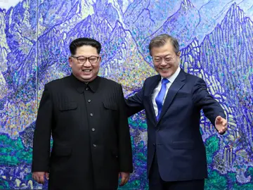 El presidente de Corea del Sur, Moon Jae-in, y el líder norcoreano, Kim Jong-un El presidente de Corea del Sur, Moon Jae-in, y el líder norcoreano, Kim Jong-un