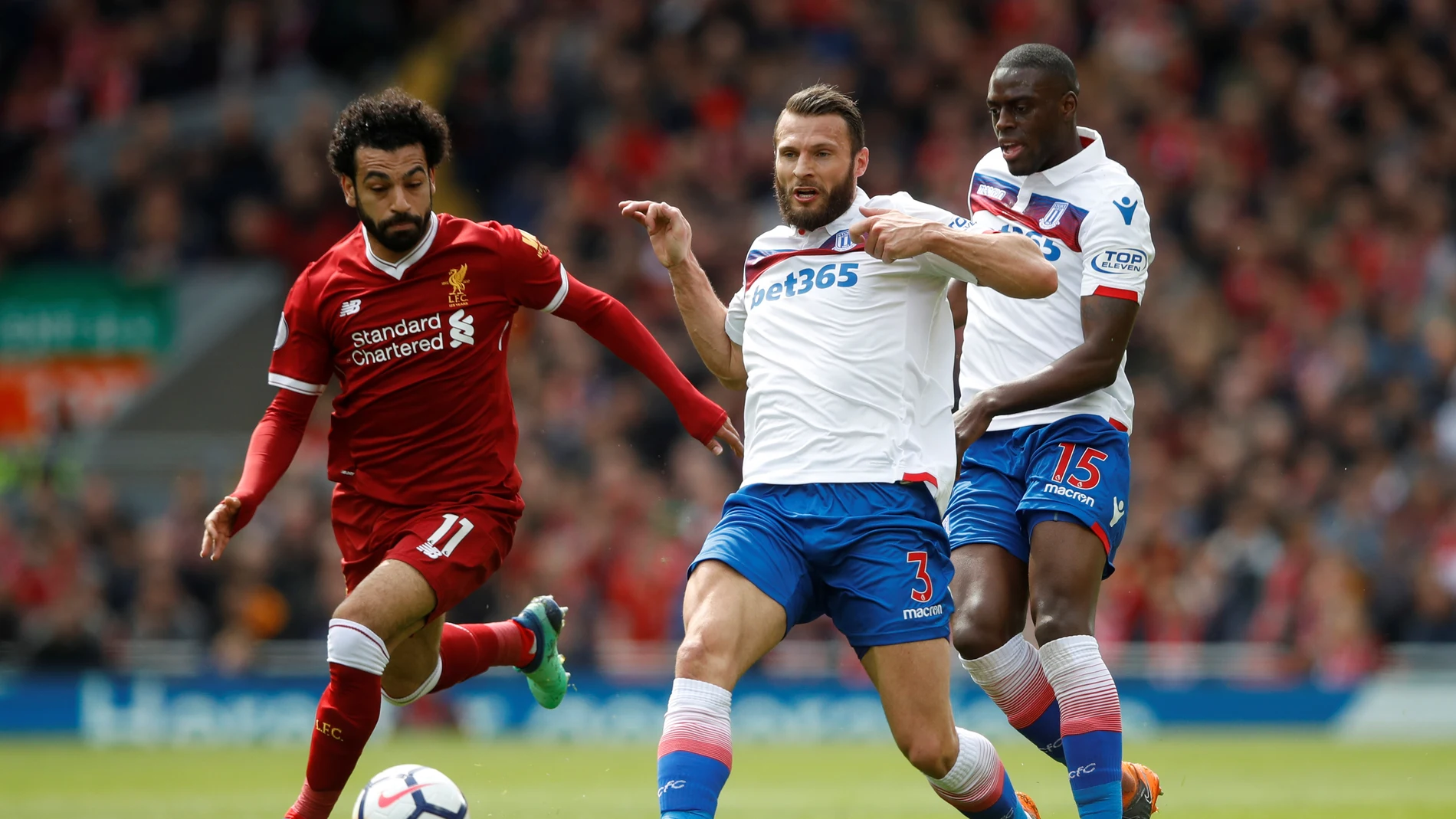 Salah en un partido con el Stoke City Salah en un partido con el Stoke City