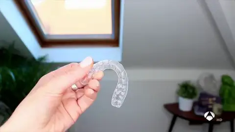 Alertan de los riesgos de comprar ortodoncias y férulas 'low cost' en Internet Alertan de los riesgos de comprar ortodoncias y férulas 'low cost' en Internet